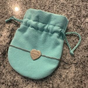 Tiffany & Co. Silver Heart Bracelet with Turquoise Pouch